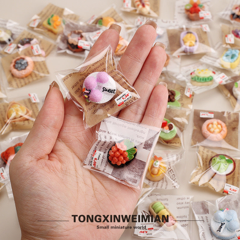 Mini Simulation Food Play DIY Set - A Tiny Dessert World for Pretend Play